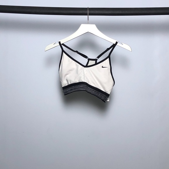 White nike sports bra - Picture 1 of 1